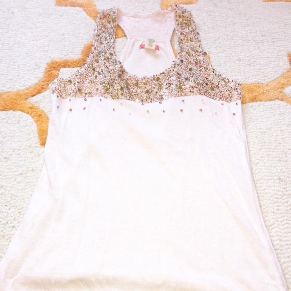 Pink Tank With Metallic Beading - Picture 3 of 4